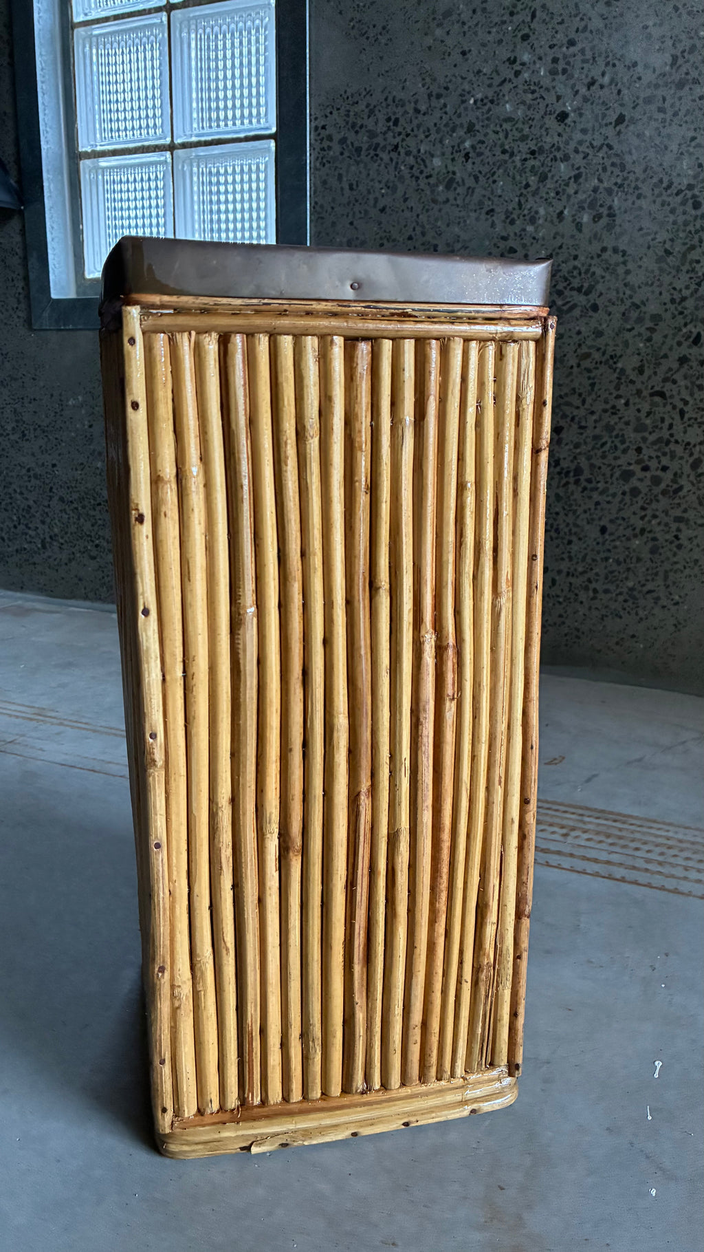 ITALIAN VINTAGE PENCIL REED UMBRELLA STAND