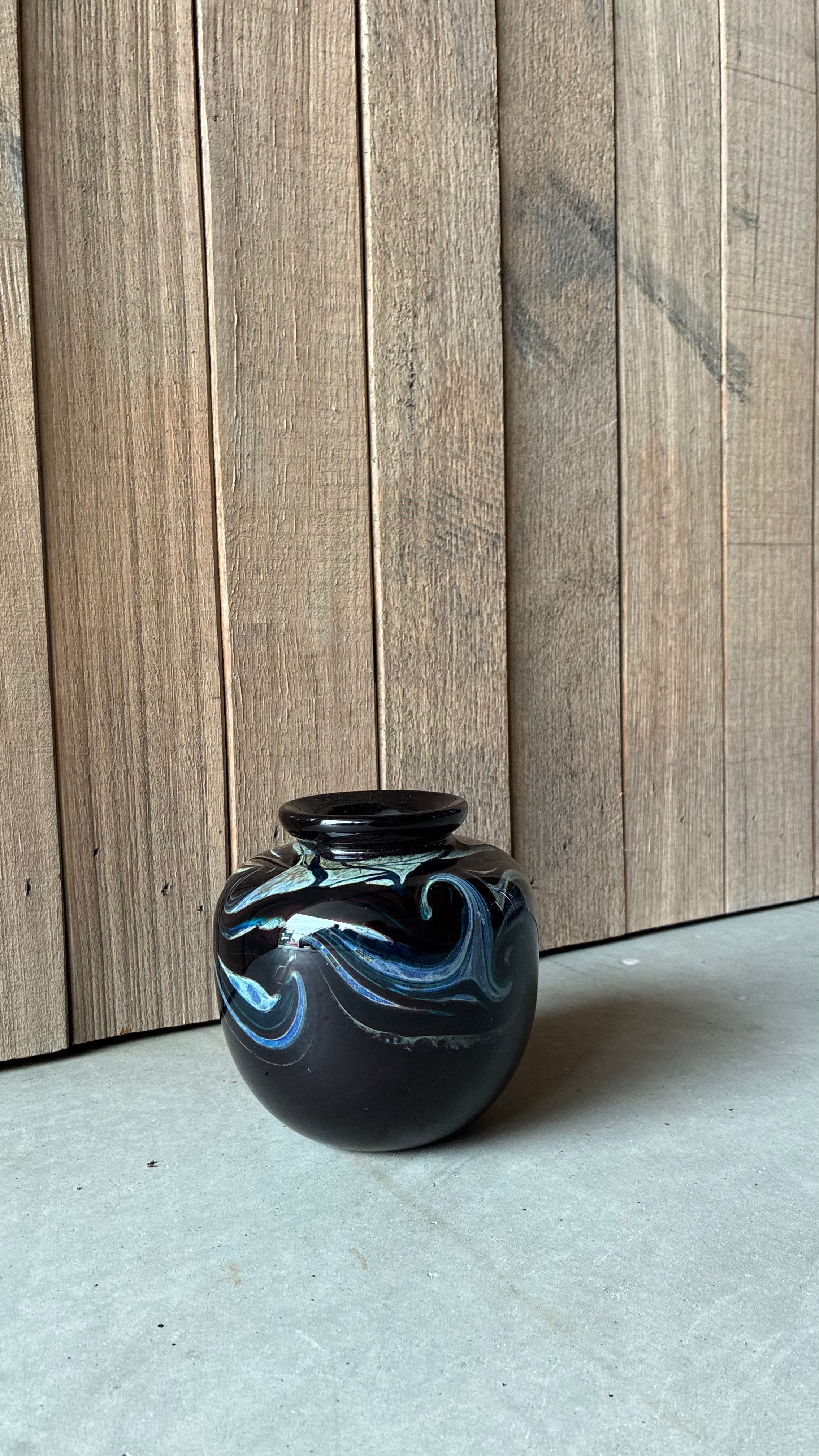 STUDIO ART GLASS VASE