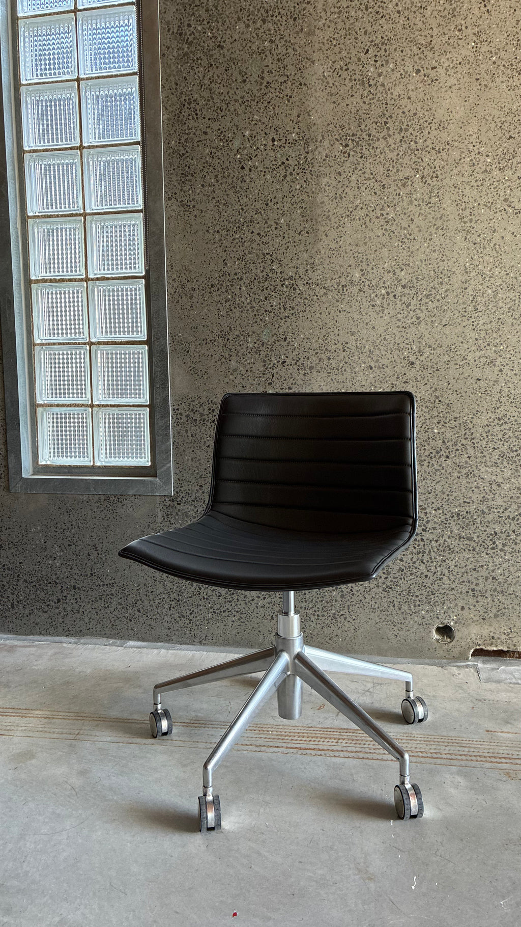 ARPER CATIFA 53 / 5 WAY CASTOR CHAIR