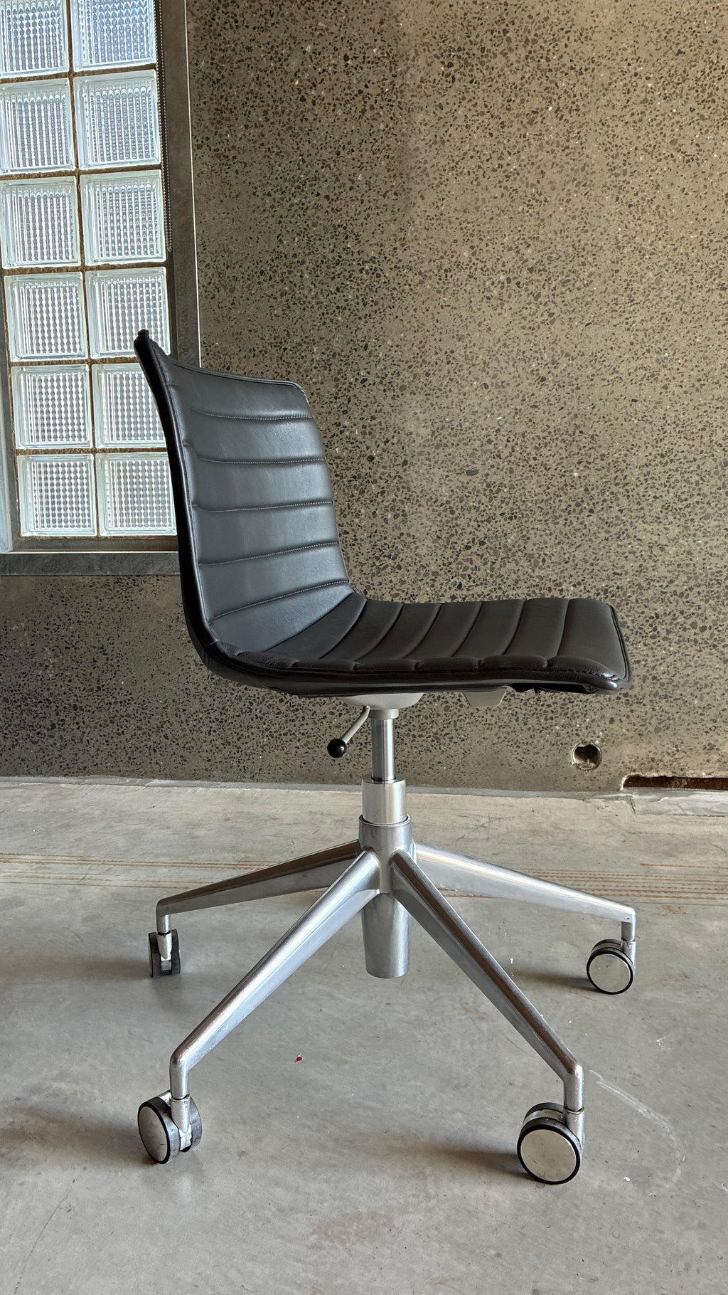 ARPER CATIFA 53 / 5 WAY CASTOR CHAIR
