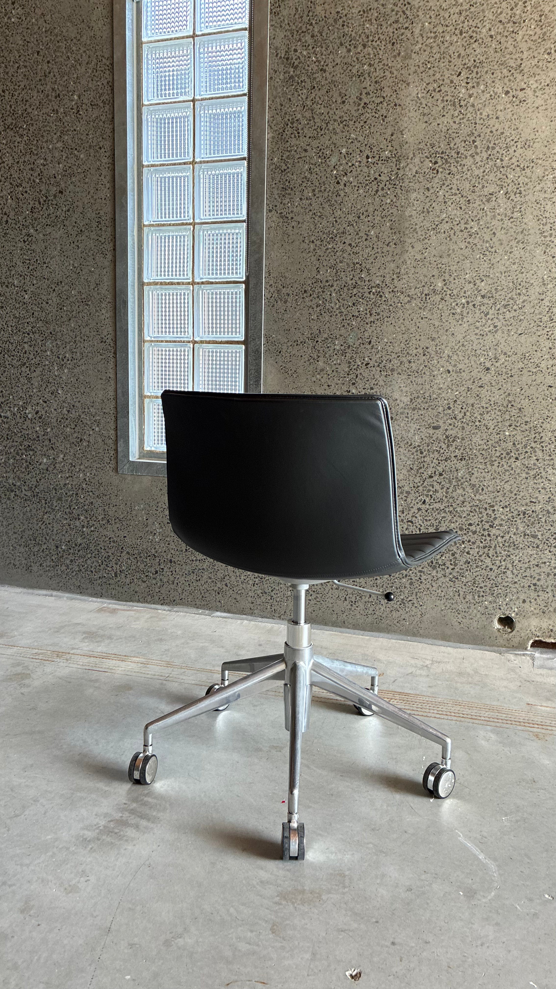 ARPER CATIFA 53 / 5 WAY CASTOR CHAIR