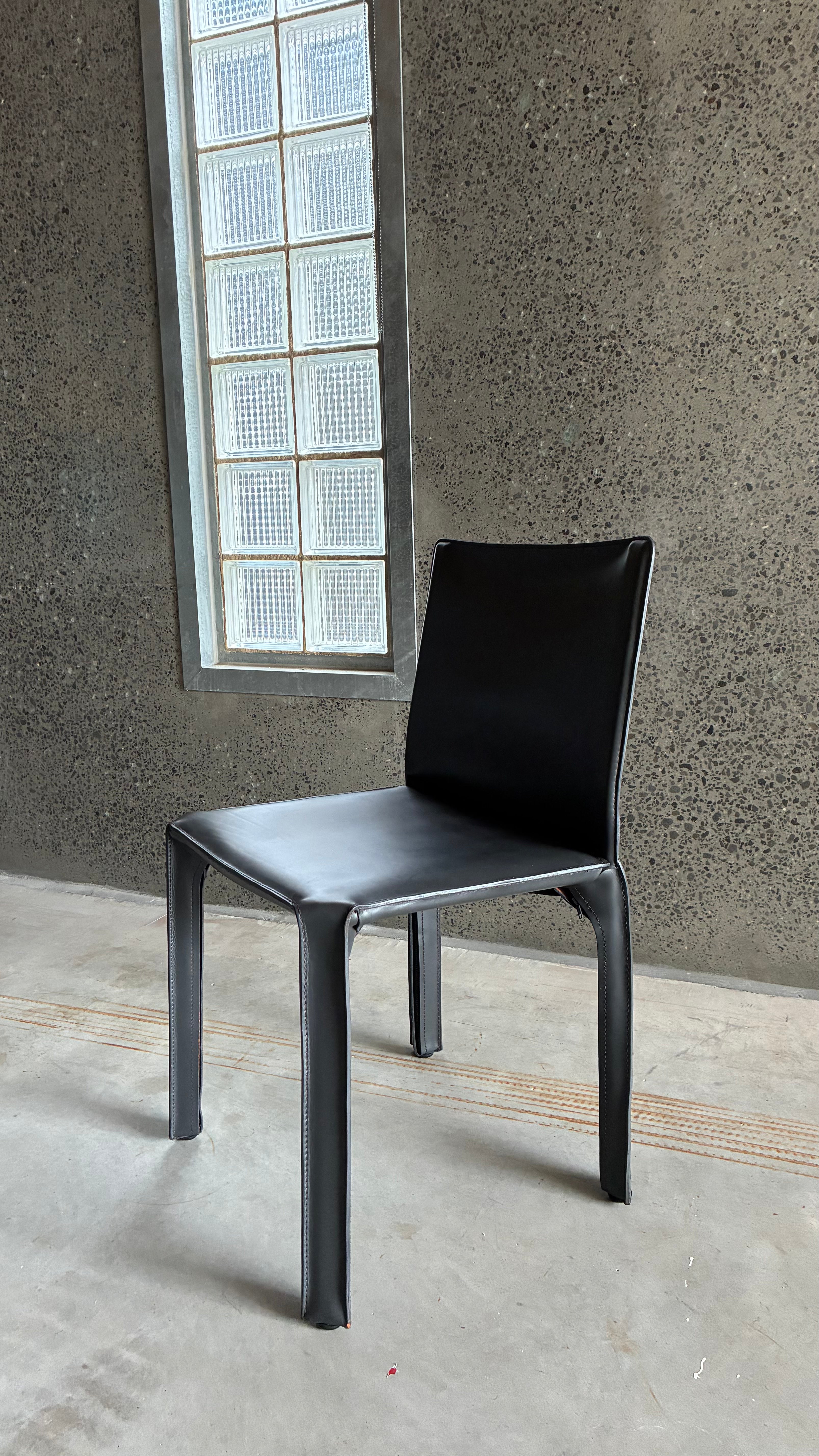 DINING CHAIRS ATTRIBUTED TO CAB 412 BY MARIO BELLINI (SET OF EIGHT)