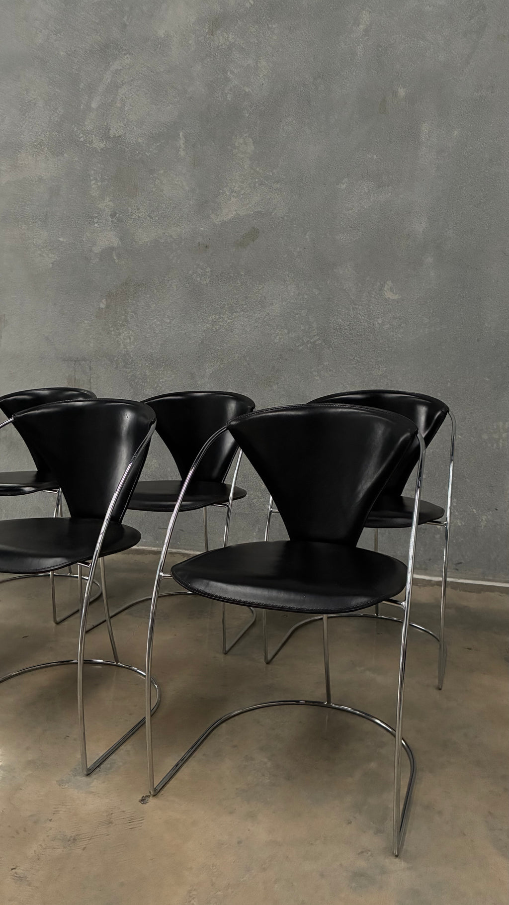 Set of Six ARRBEN DINING CHAIRS