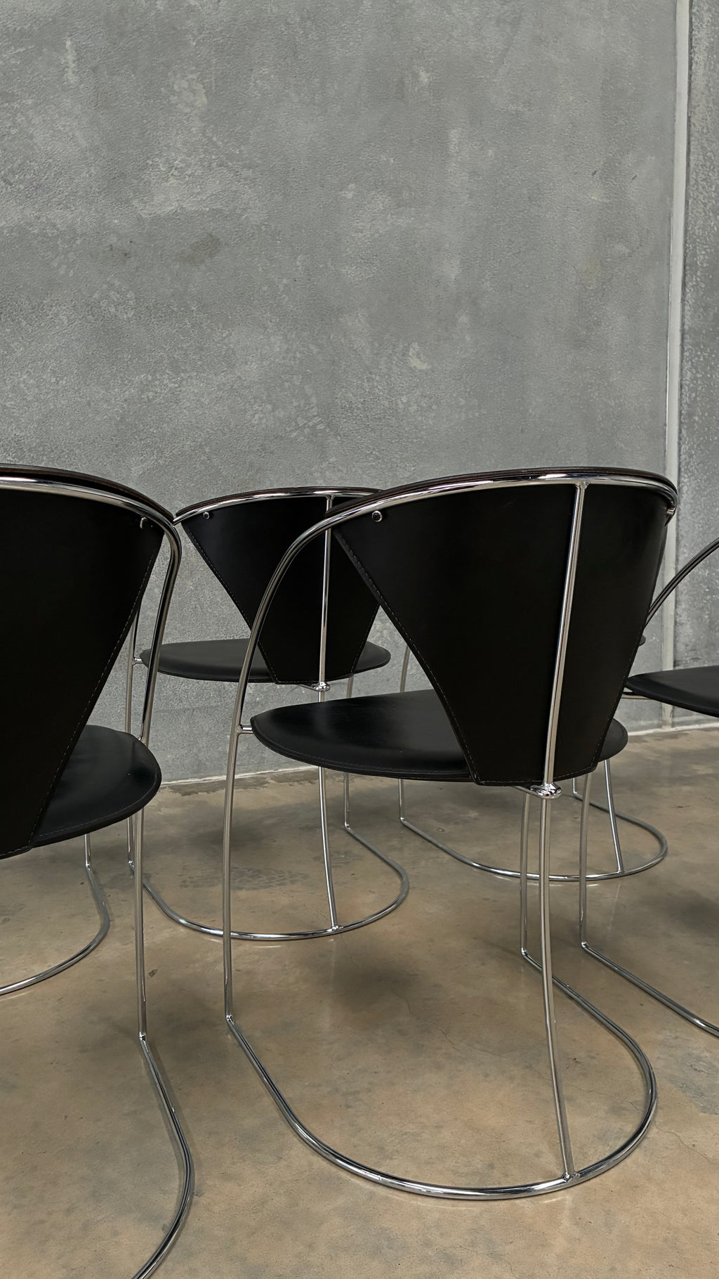 Set of Six ARRBEN DINING CHAIRS