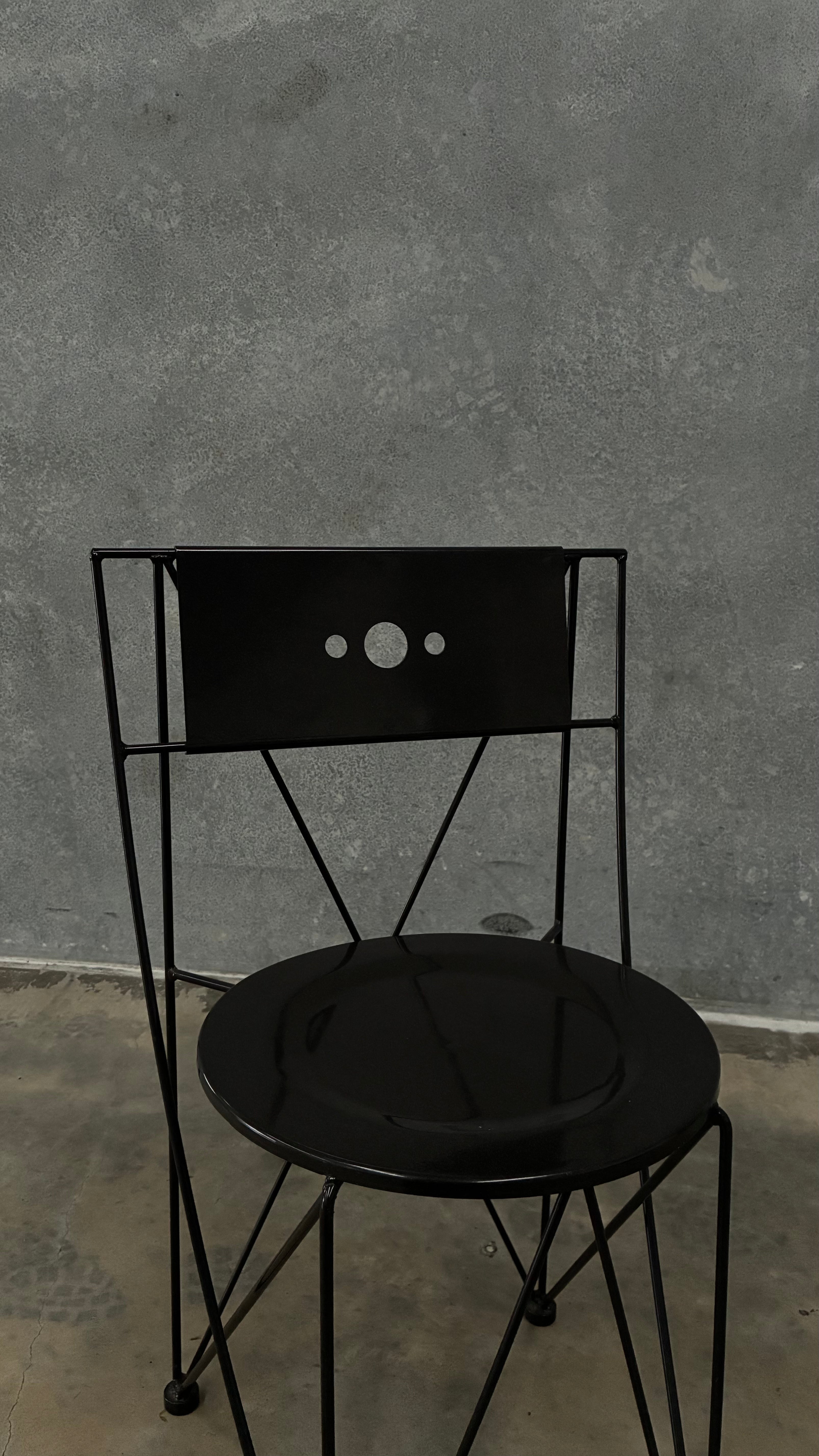 Stephen Roberts & Bill MacMahon Limited Edition Chair 1990s