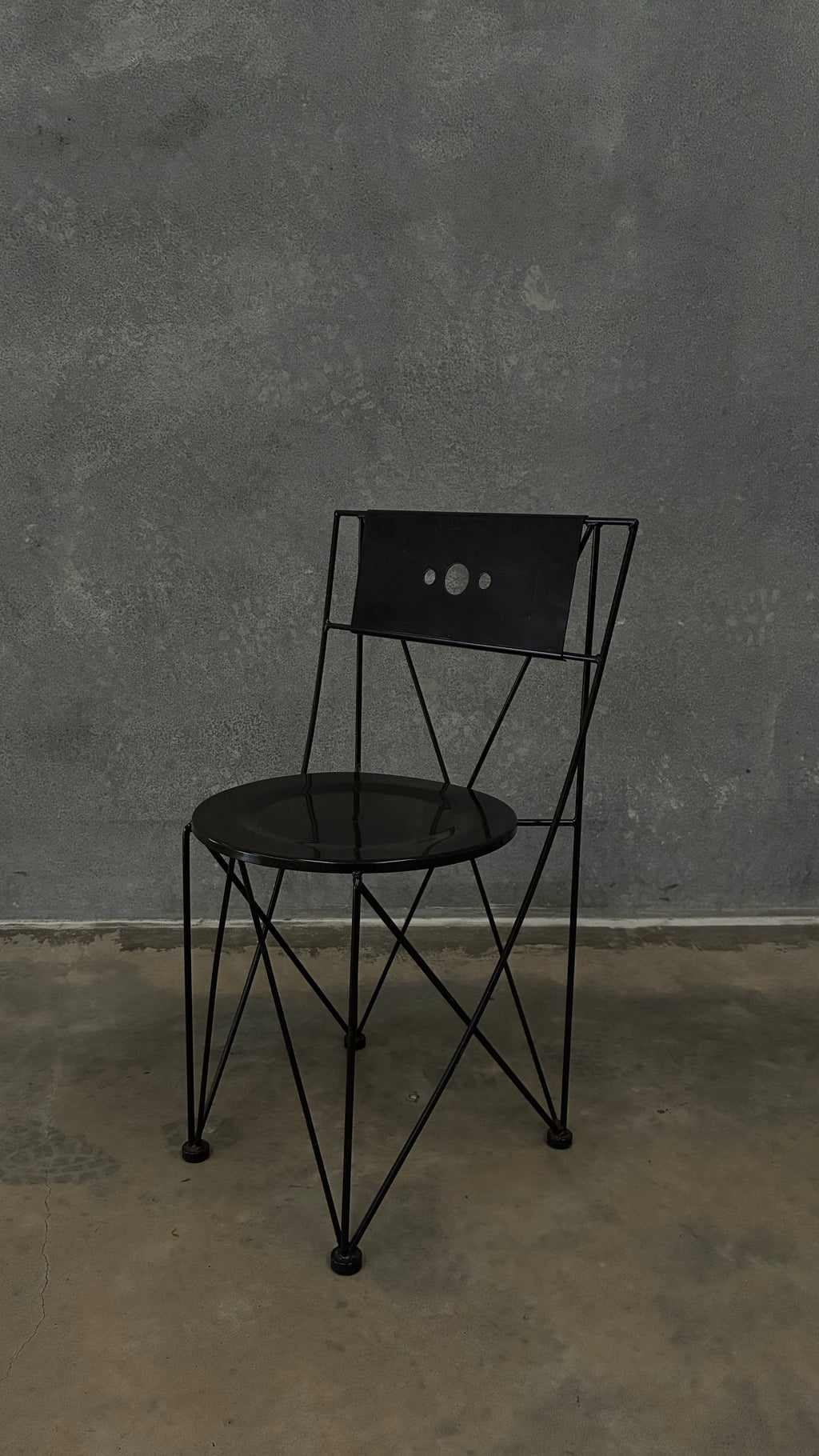 Stephen Roberts & Bill MacMahon Limited Edition Chair 1990s