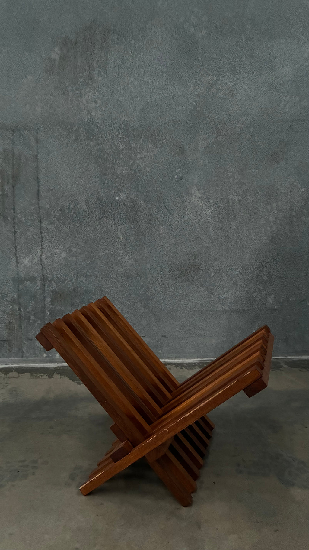 Mid-Century Timber Magazine Stand