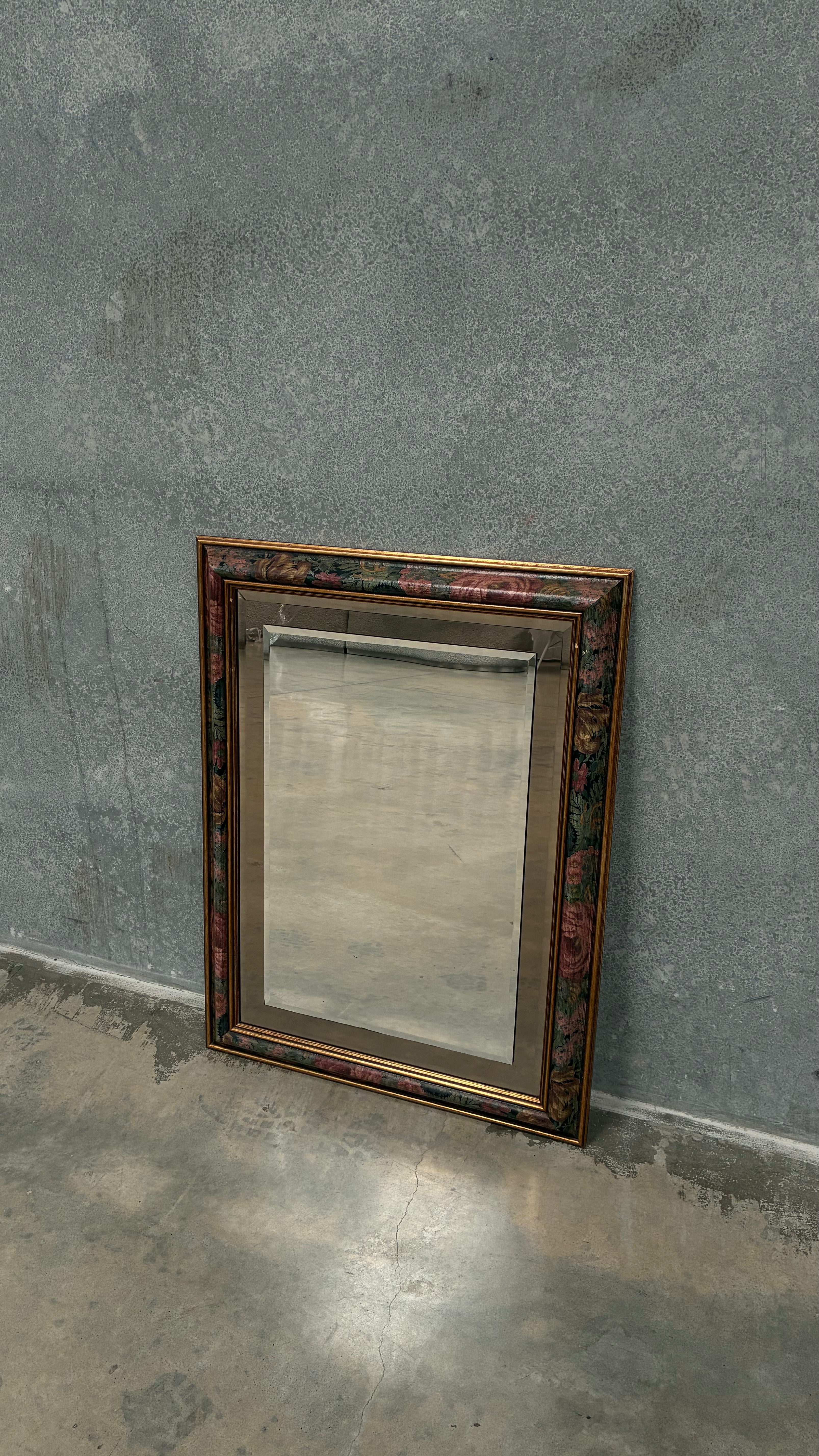 Vintage Floral Motif Timber Mirror