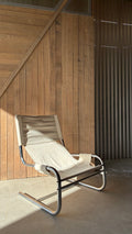 BAUHAUS-STYLE CANTILEVER CHAIR