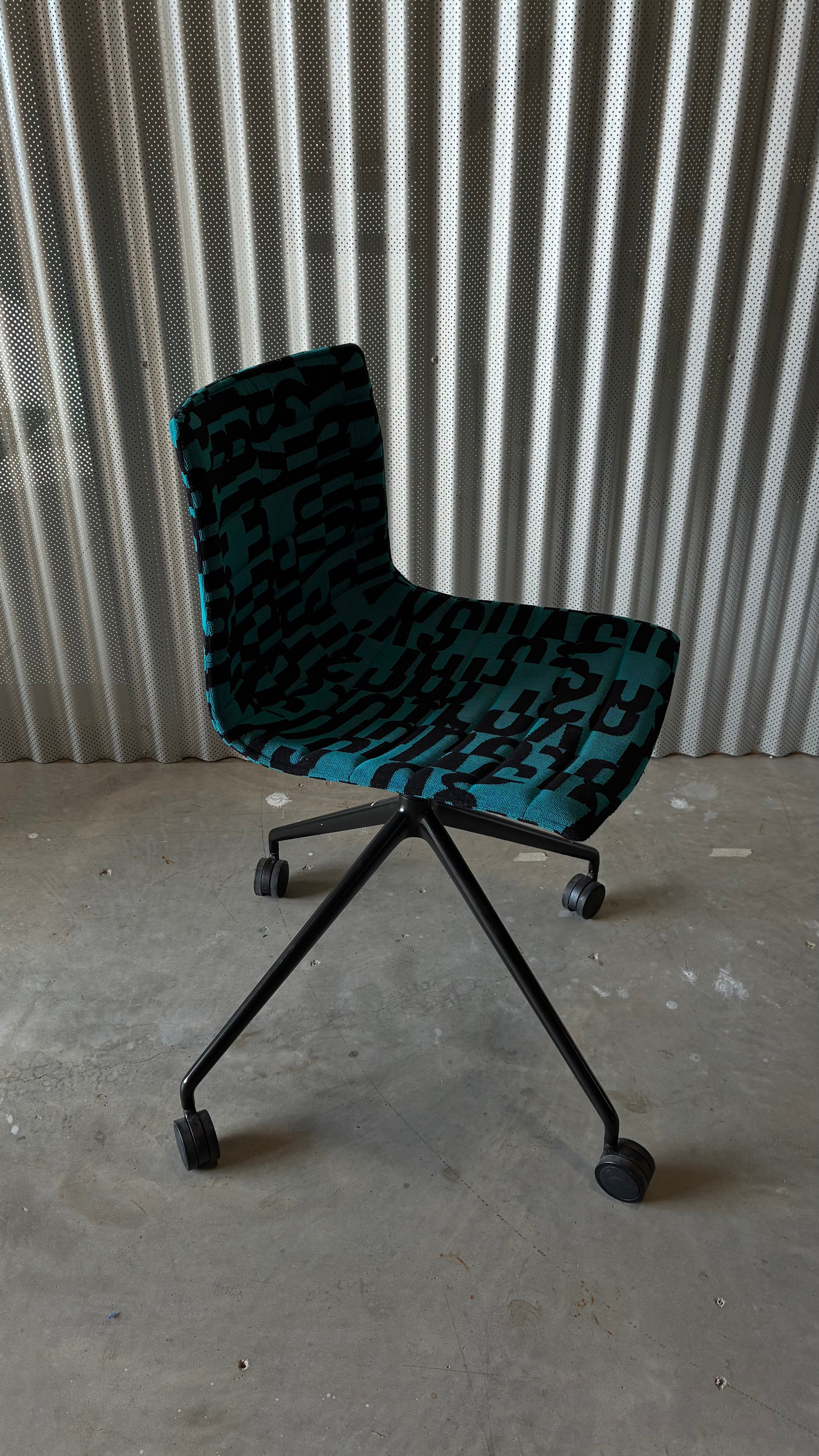 ARPER CATIFA 46 CASTOR CHAIR
