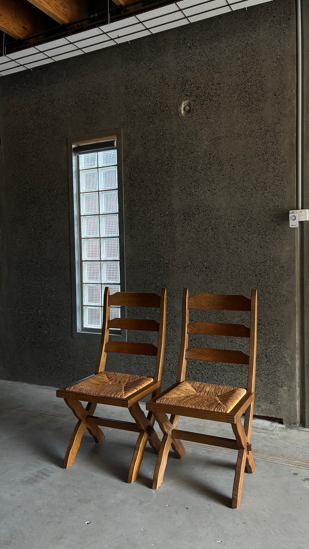 DANISH OAK AND RUSH DINING CHAIR 1960s