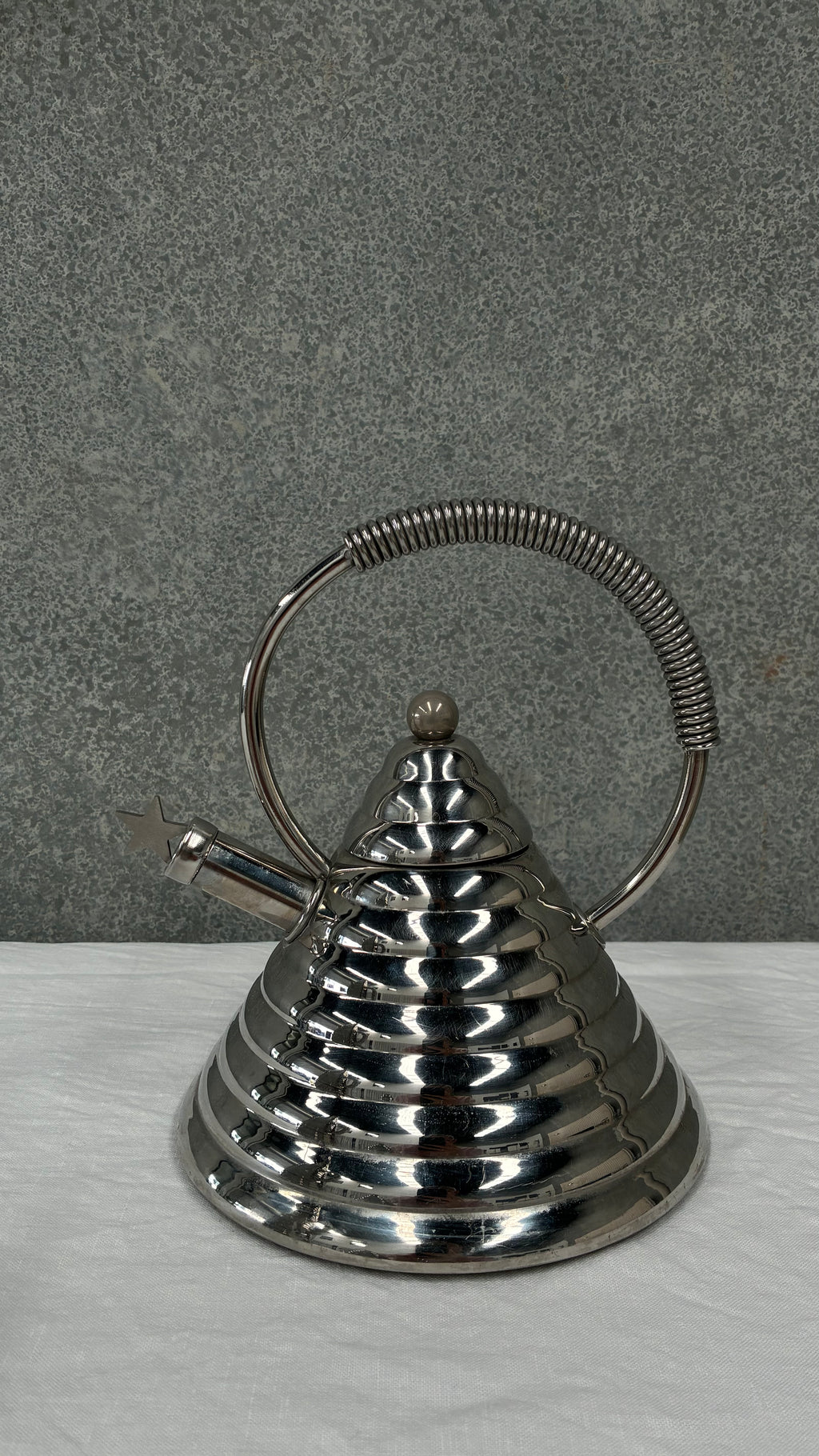 Archimede Teapot | Stella Collection | Italy 1980s