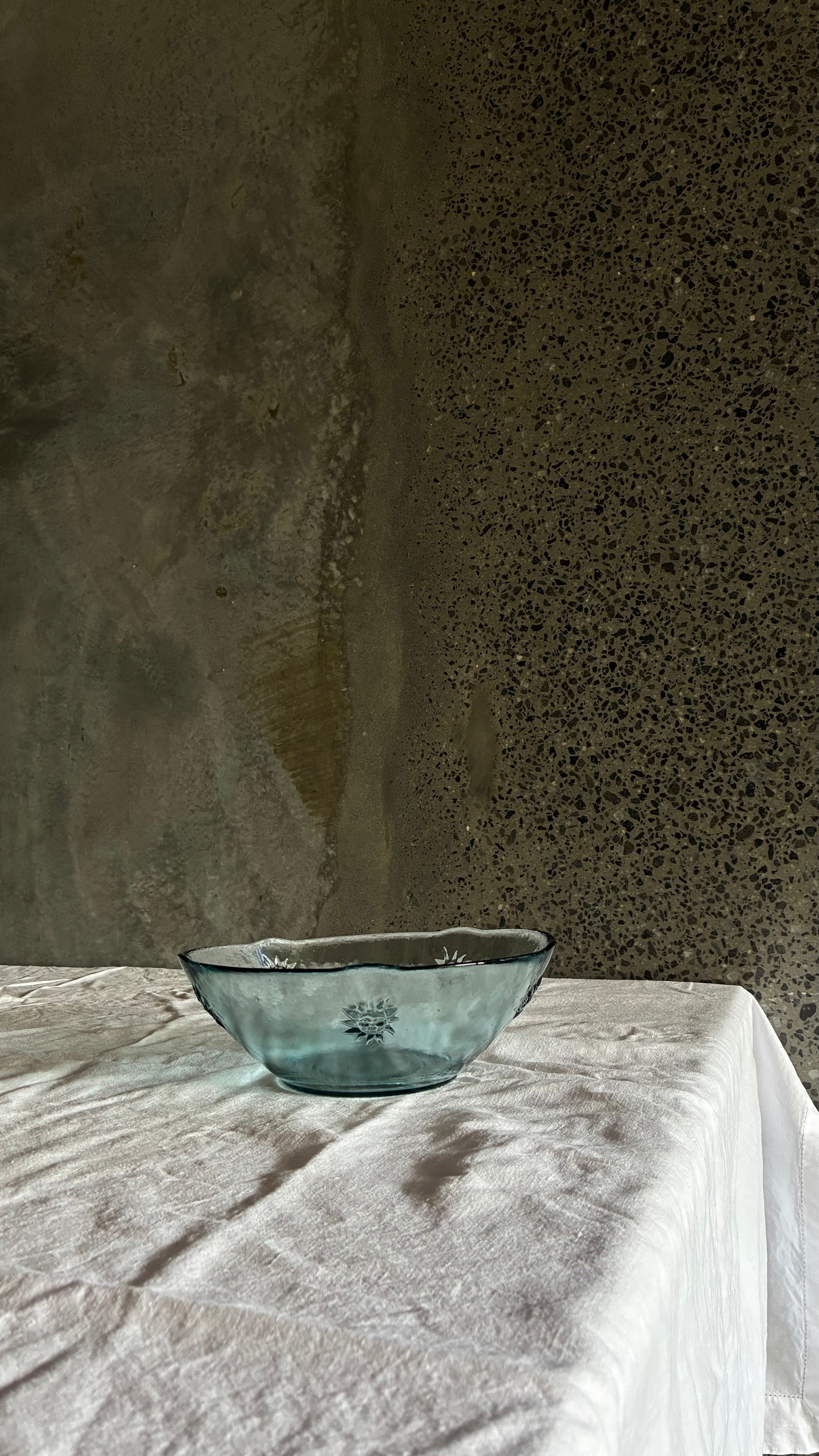 SPANISH GLASS BOWL WITH SUN MOTIF 1970S