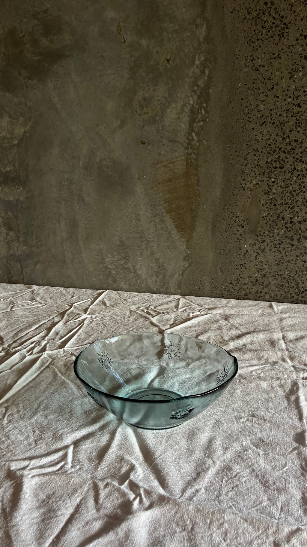 SPANISH GLASS BOWL WITH SUN MOTIF 1970S