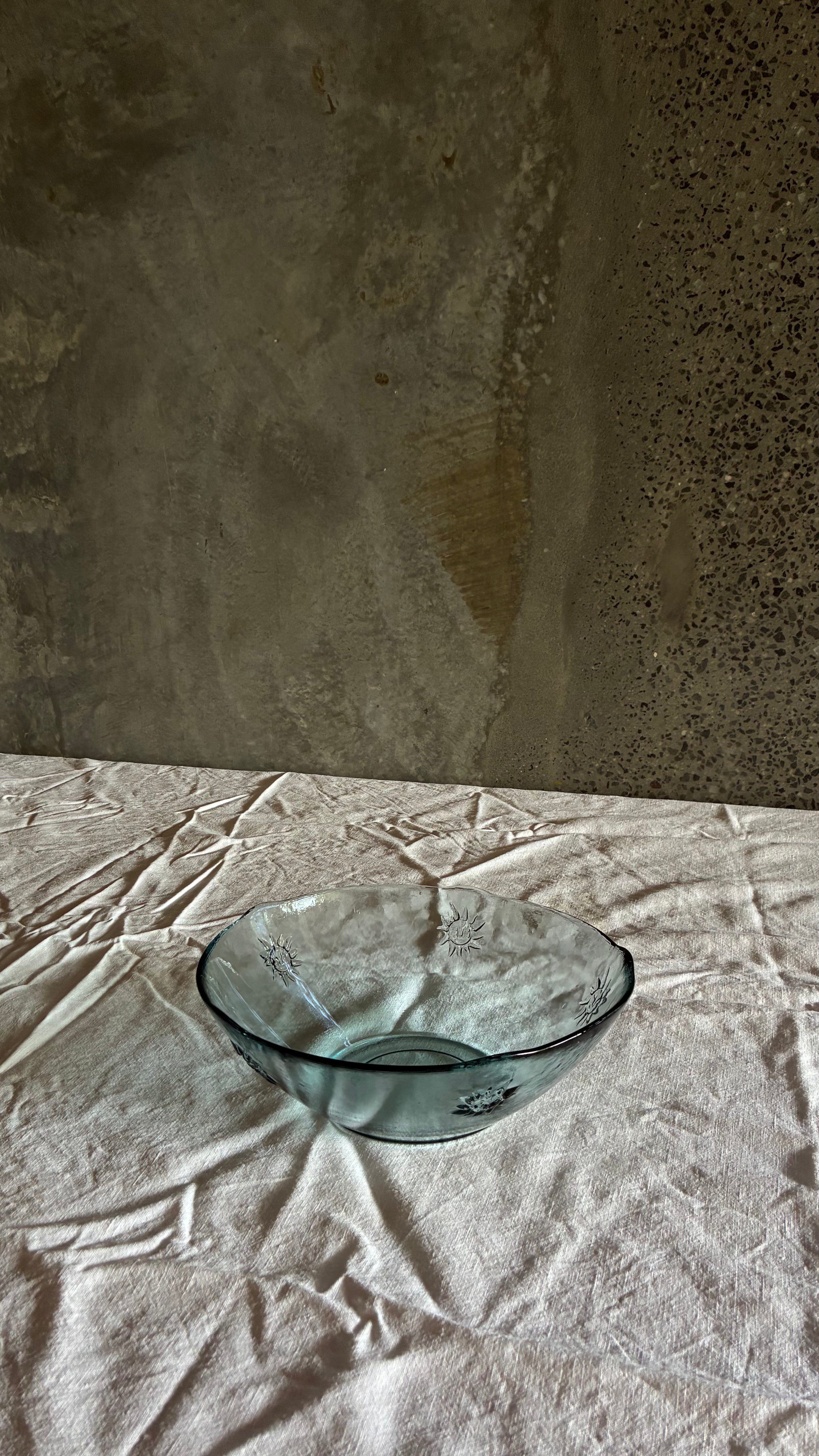SPANISH GLASS BOWL WITH SUN MOTIF 1970S