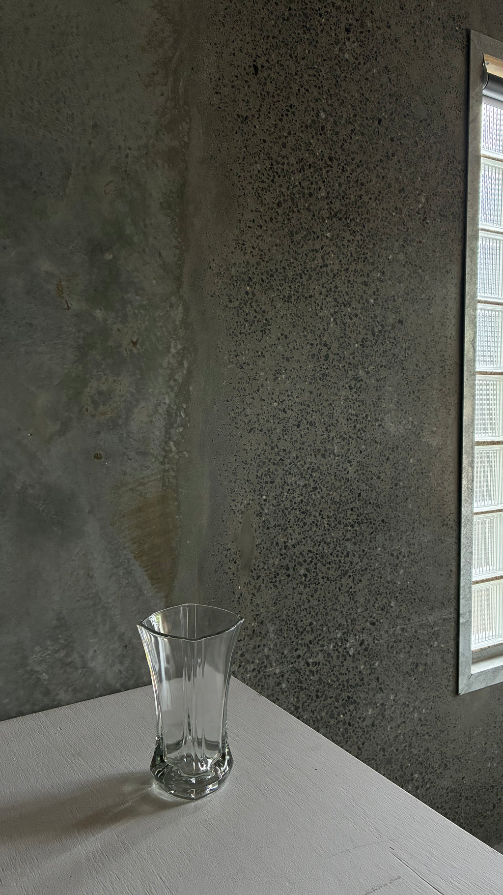 FRENCH FLUTED VASE 1980s - 1990s