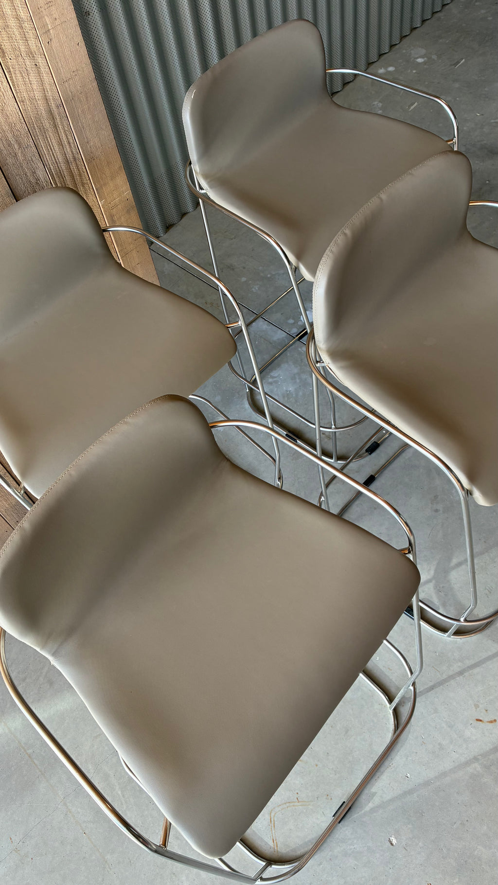 SCHIAVELLO BAR STOOLS (SET OF FOUR)