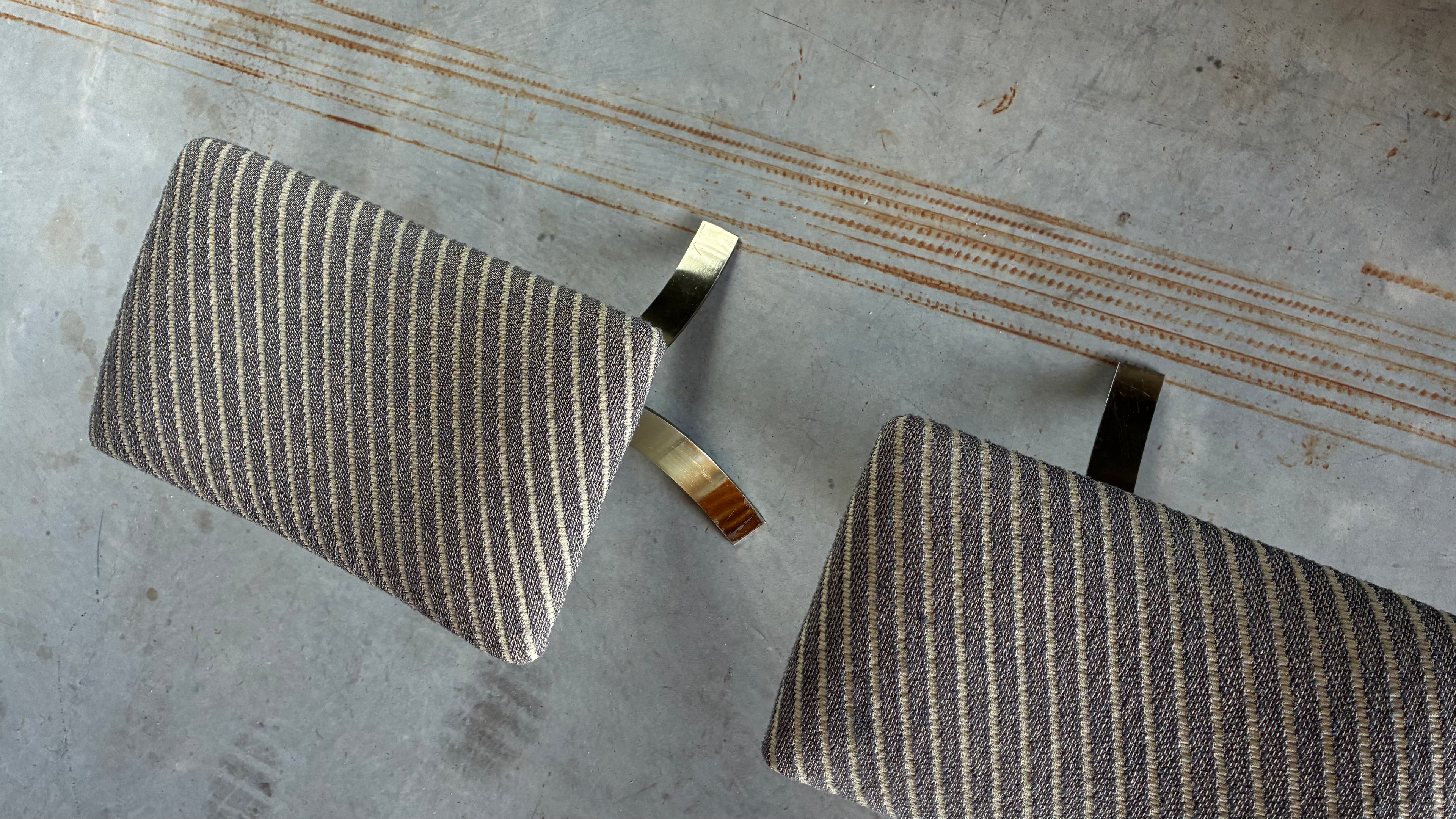Pair of Italian Brass Pedestal Bar Stools 1970s
