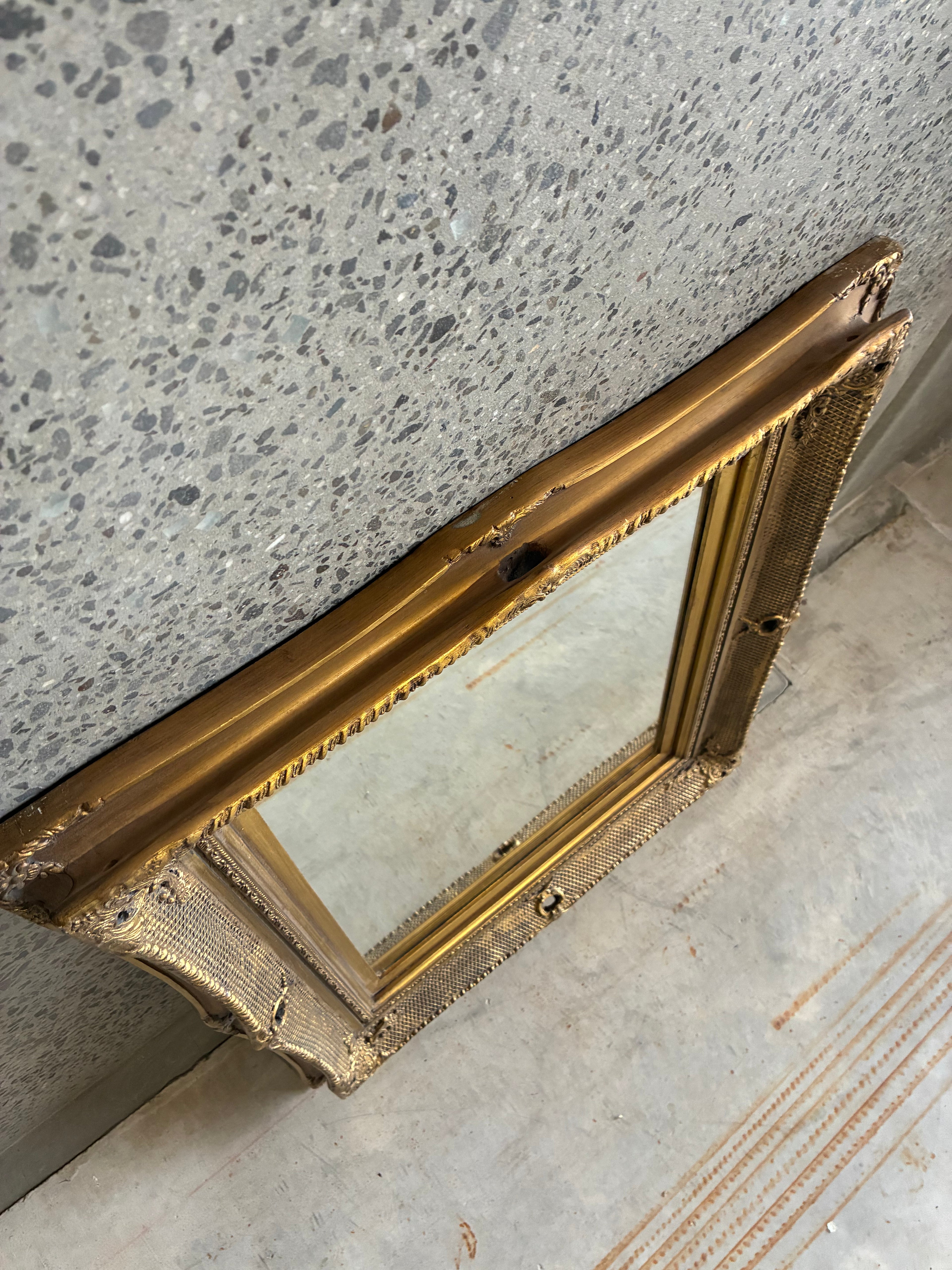 ORNATE GOLD MIRROR