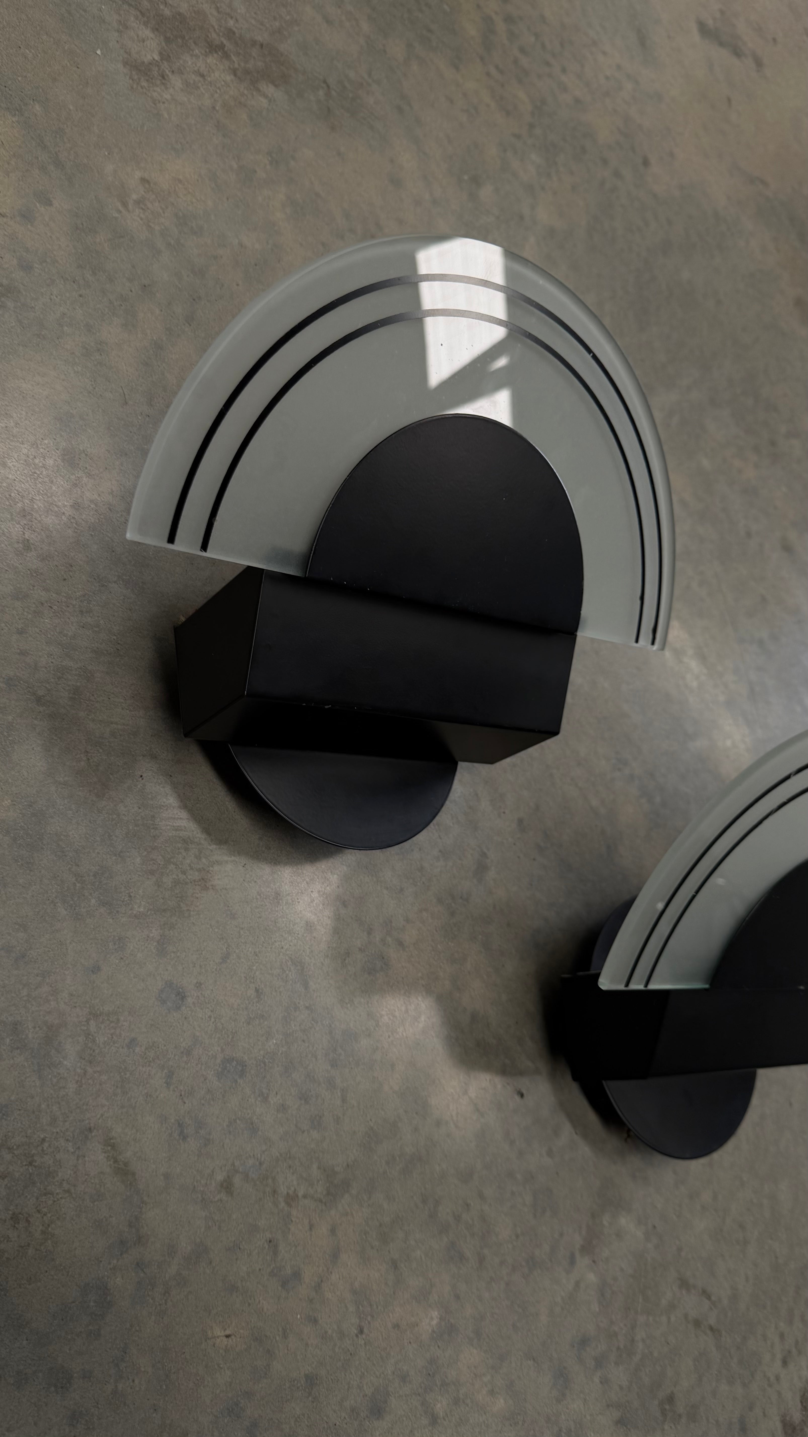 Italian Memphis-Style Wall Sconces 1980s (pair)