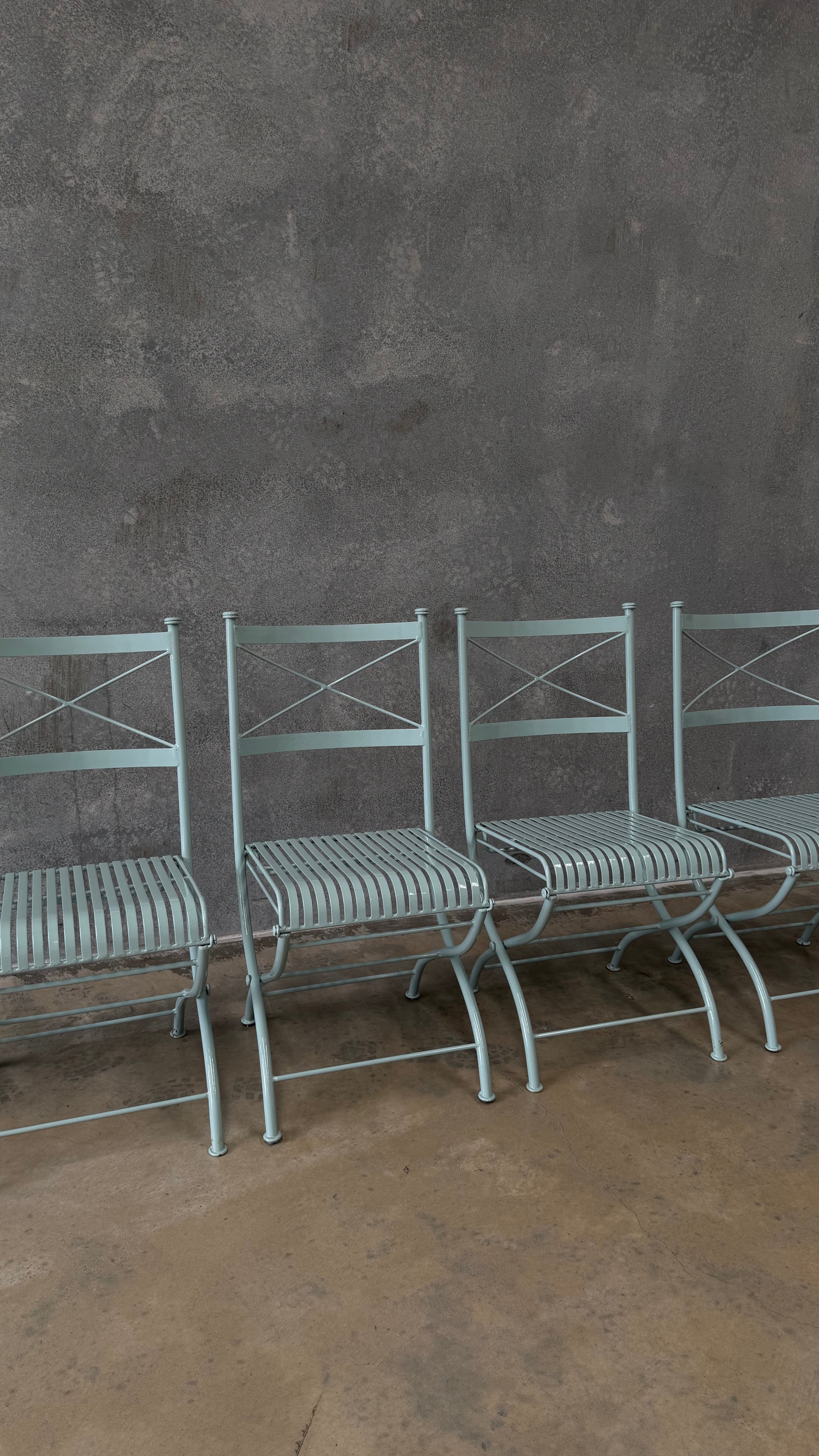 Vintage Metal Garden Setting in Smoke Blue