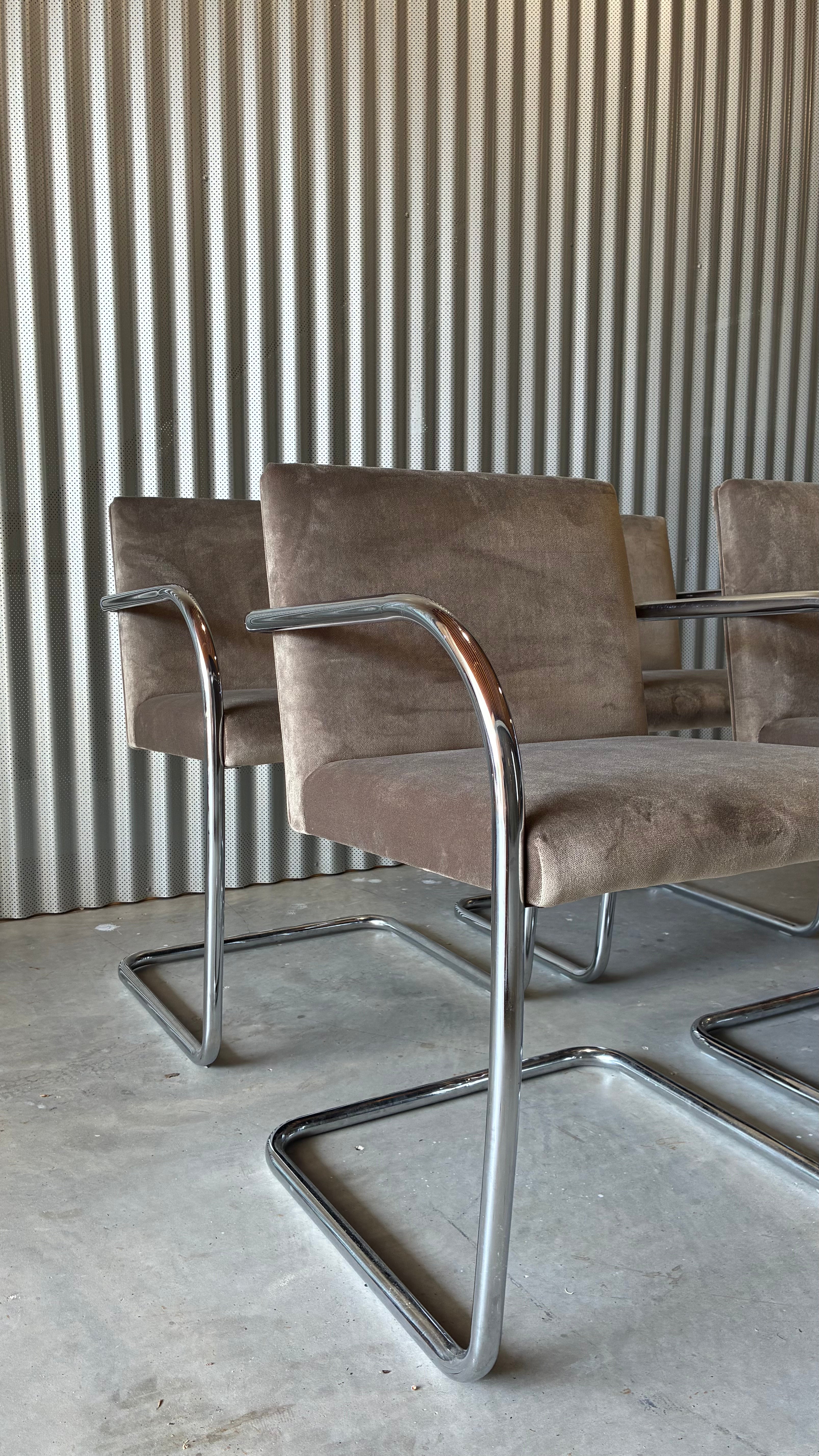 BRNO-STYLE CANTILEVER CHAIRS (SET OF FOUR)