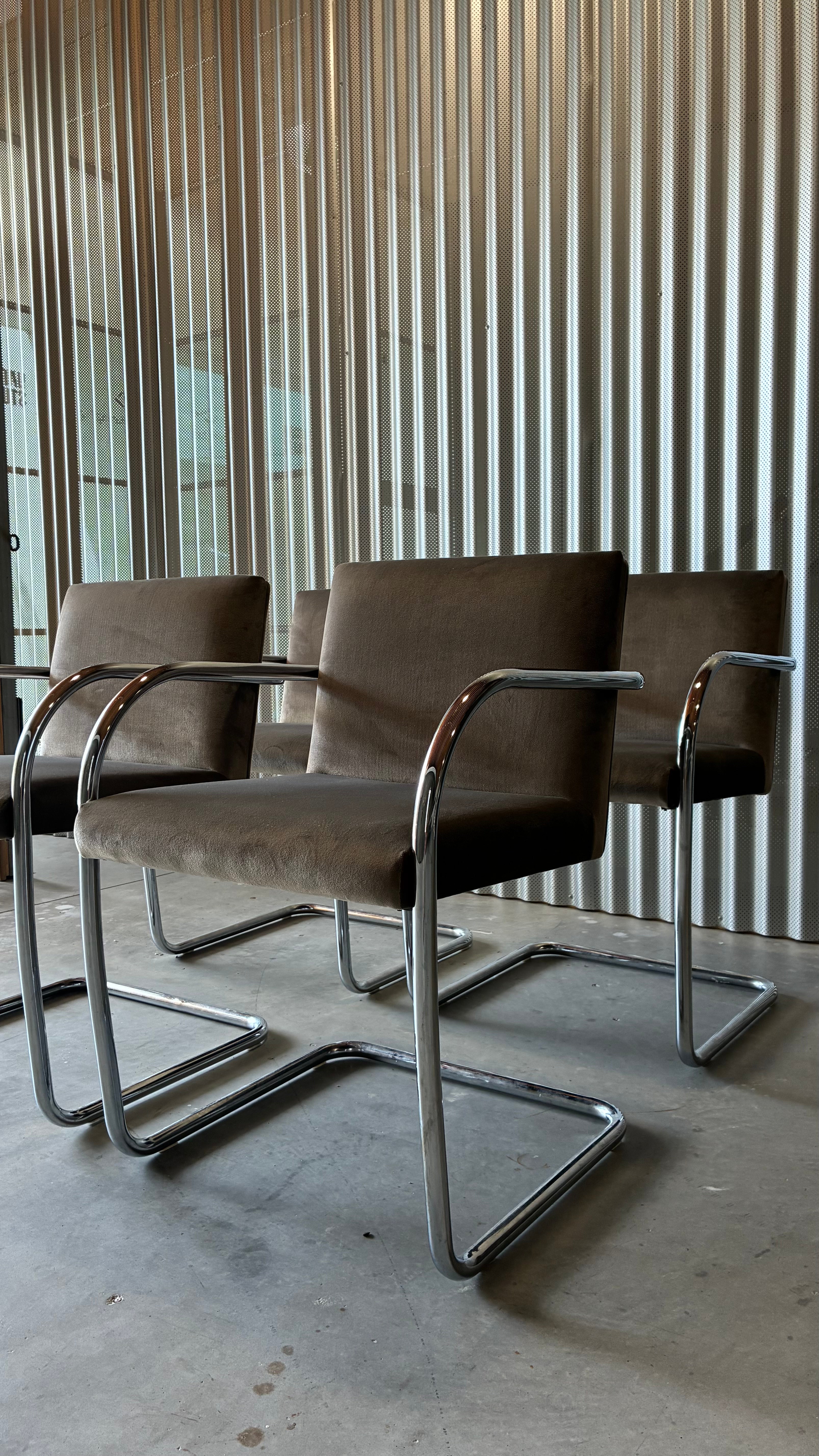 BRNO-STYLE CANTILEVER CHAIRS (SET OF FOUR)