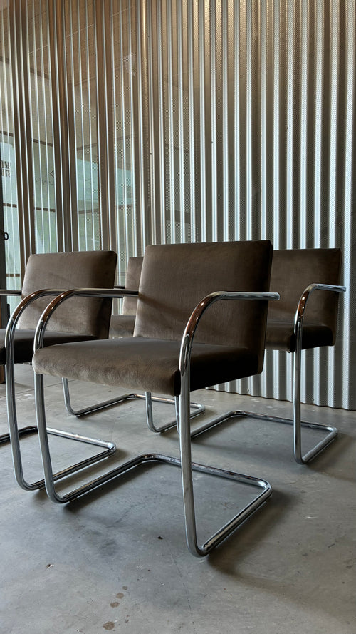 BRNO-STYLE CANTILEVER CHAIRS (SET OF FOUR)