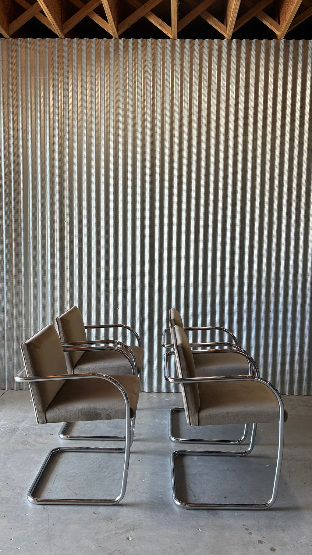 BRNO-STYLE CANTILEVER CHAIRS (SET OF FOUR)