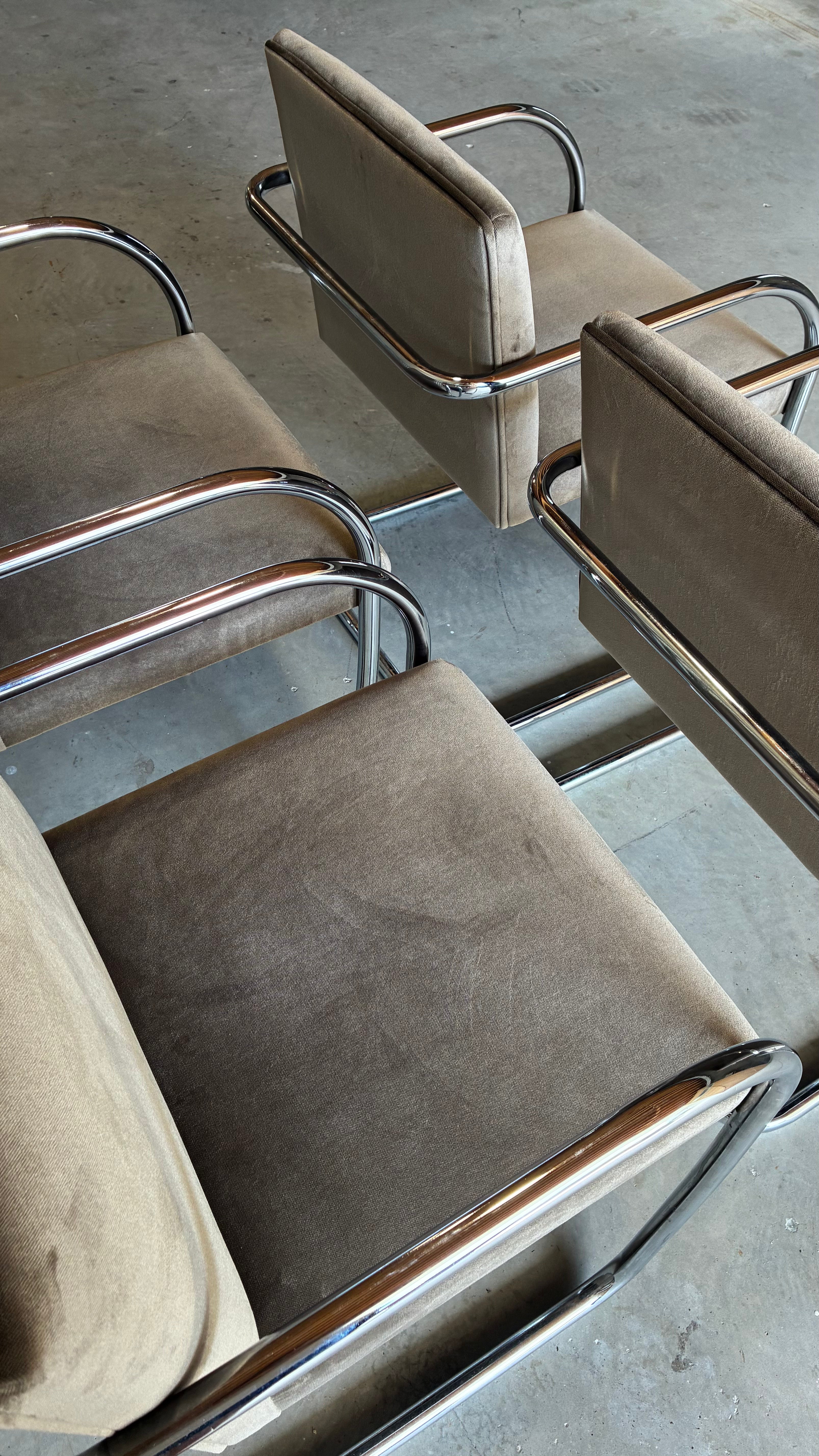 BRNO-STYLE CANTILEVER CHAIRS (SET OF FOUR)