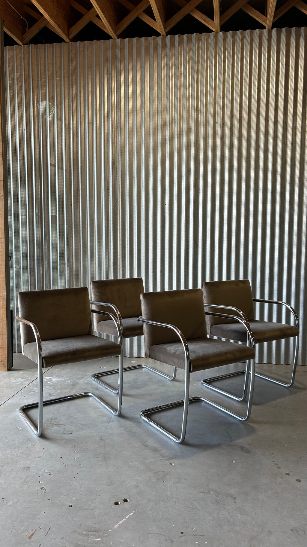 BRNO-STYLE CANTILEVER CHAIRS (SET OF FOUR)
